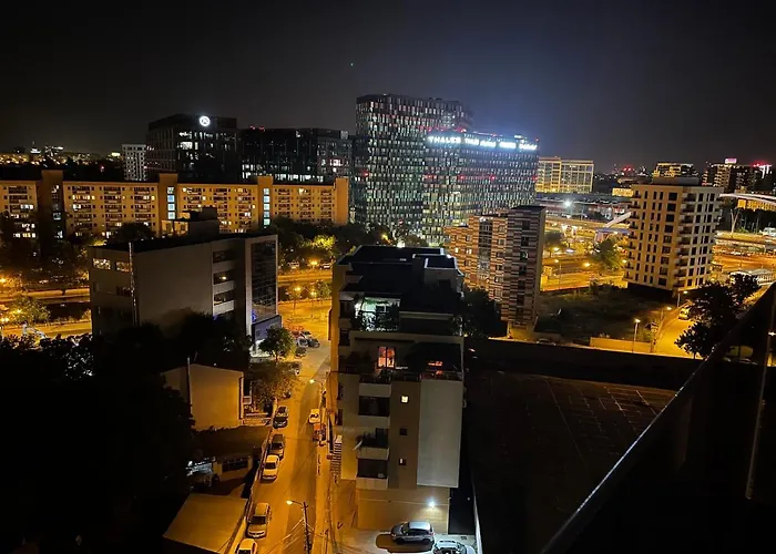 Riverside Luxury Near President Palace Βουκουρέστι