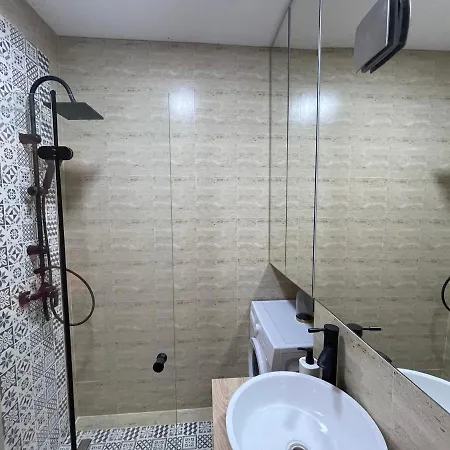 Apartament Riverside Luxury Near President Palace